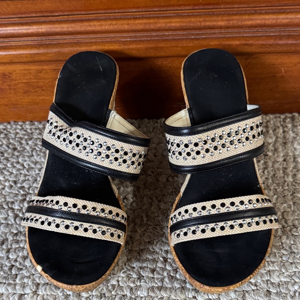 Chic Black and Tan Sparkle Wedge Sandals